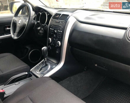 Серый Сузуки Гранд Витара, объемом двигателя 2.39 л и пробегом 202 тыс. км за 9700 $, фото 29 на Automoto.ua