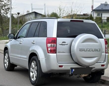 Серый Сузуки Гранд Витара, объемом двигателя 1.9 л и пробегом 200 тыс. км за 5100 $, фото 3 на Automoto.ua