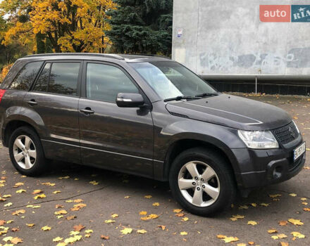 Серый Сузуки Гранд Витара, объемом двигателя 2.39 л и пробегом 202 тыс. км за 9700 $, фото 7 на Automoto.ua