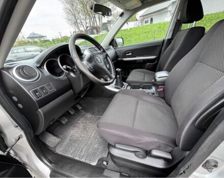 Серый Сузуки Гранд Витара, объемом двигателя 1.9 л и пробегом 200 тыс. км за 5100 $, фото 5 на Automoto.ua