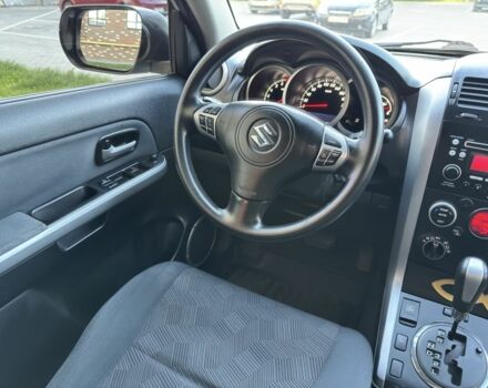 Сірий Сузукі Гранд Вітара, об'ємом двигуна 2.4 л та пробігом 155 тис. км за 11500 $, фото 12 на Automoto.ua