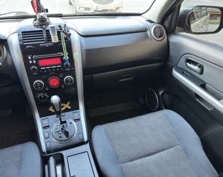 Сірий Сузукі Гранд Вітара, об'ємом двигуна 2.4 л та пробігом 155 тис. км за 11500 $, фото 11 на Automoto.ua