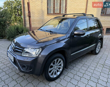 Серый Сузуки Гранд Витара, объемом двигателя 2.39 л и пробегом 65 тыс. км за 16800 $, фото 2 на Automoto.ua