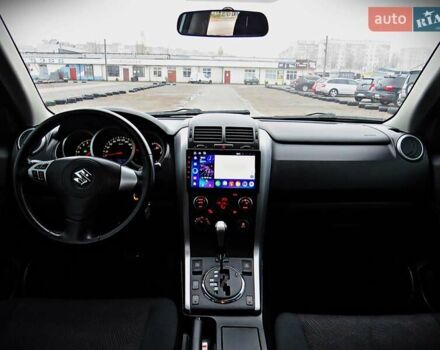 Серый Сузуки Гранд Витара, объемом двигателя 2.39 л и пробегом 271 тыс. км за 14500 $, фото 17 на Automoto.ua