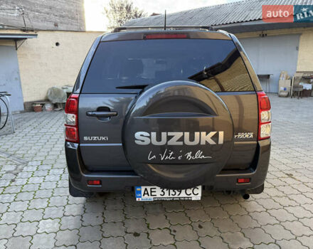 Серый Сузуки Гранд Витара, объемом двигателя 2.39 л и пробегом 65 тыс. км за 16800 $, фото 6 на Automoto.ua