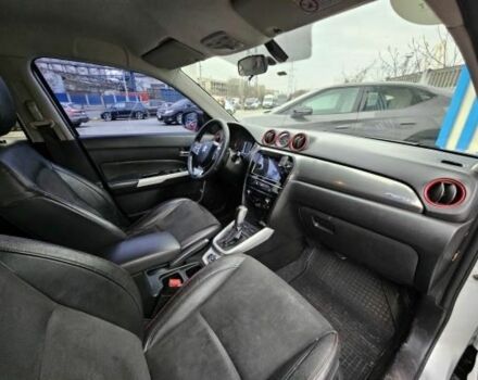 Сірий Сузукі Гранд Вітара, об'ємом двигуна 1.4 л та пробігом 214 тис. км за 12839 $, фото 11 на Automoto.ua