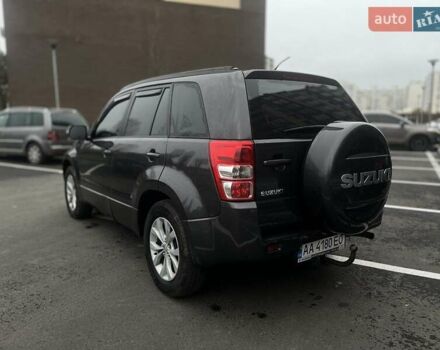 Сірий Сузукі Гранд Вітара, об'ємом двигуна 2.39 л та пробігом 112 тис. км за 11900 $, фото 2 на Automoto.ua