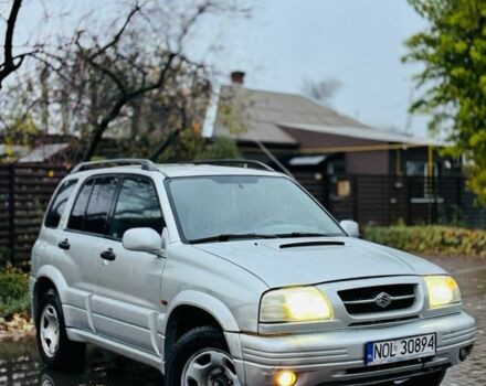 Серый Сузуки Гранд Витара, объемом двигателя 2 л и пробегом 310 тыс. км за 2850 $, фото 1 на Automoto.ua