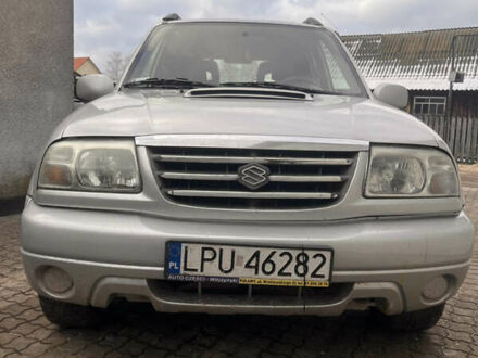 Сірий Сузукі Гранд Вітара, об'ємом двигуна 0 л та пробігом 235 тис. км за 2700 $, фото 1 на Automoto.ua