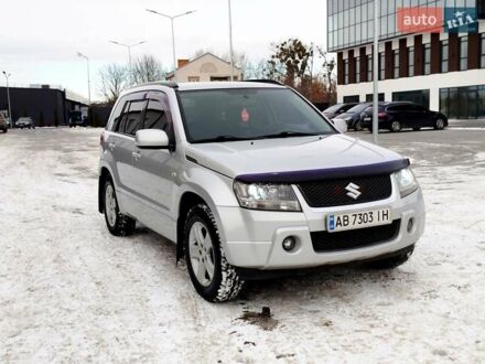 Сірий Сузукі Гранд Вітара, об'ємом двигуна 2 л та пробігом 245 тис. км за 7000 $, фото 1 на Automoto.ua