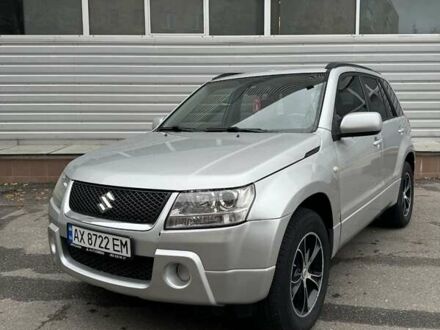 Сузукі Гранд Вітара 2006 у Харкові на Automoto.ua Сірий Сузукі Гранд Вітара, об'ємом двигуна 2 л та пробігом 183 тис. км за 5950 $, фото 1 на Automoto.ua