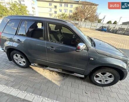 Сірий Сузукі Гранд Вітара, об'ємом двигуна 1.99 л та пробігом 170 тис. км за 6500 $, фото 1 на Automoto.ua