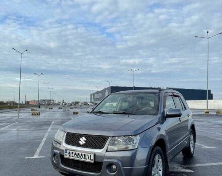 Сірий Сузукі Гранд Вітара, об'ємом двигуна 1.9 л та пробігом 180 тис. км за 6900 $, фото 1 на Automoto.ua
