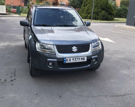 Серый Сузуки Гранд Витара, объемом двигателя 2 л и пробегом 248 тыс. км за 6800 $, фото 1 на Automoto.ua