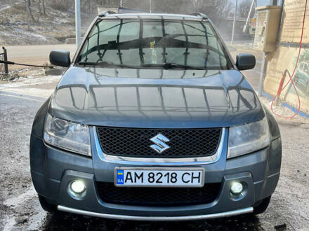 Сузуки Гранд Витара 2006 в Житомире на Automoto.ua Серый Сузуки Гранд Витара, объемом двигателя 2 л и пробегом 293 тыс. км за 6600 $, фото 1 на Automoto.ua