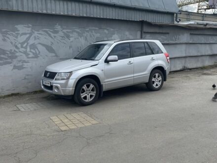 Сузукі Гранд Вітара 2006 у Львові на Automoto.ua Сірий Сузукі Гранд Вітара, об'ємом двигуна 2 л та пробігом 175 тис. км за 6500 $, фото 1 на Automoto.ua