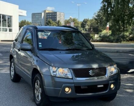 Сузуки Гранд Витара 2006 в Киеве на Automoto.ua Серый Сузуки Гранд Витара, объемом двигателя 1.9 л и пробегом 275 тыс. км за 3300 $, фото 1 на Automoto.ua