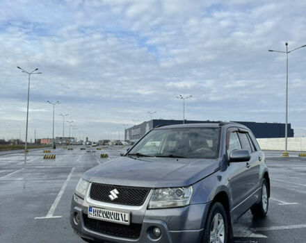 Сірий Сузукі Гранд Вітара, об'ємом двигуна 2 л та пробігом 180 тис. км за 7000 $, фото 1 на Automoto.ua