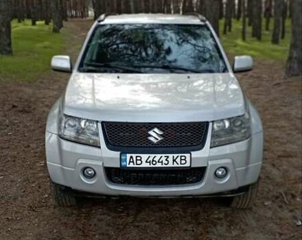 Сірий Сузукі Гранд Вітара, об'ємом двигуна 2 л та пробігом 154 тис. км за 7200 $, фото 1 на Automoto.ua
