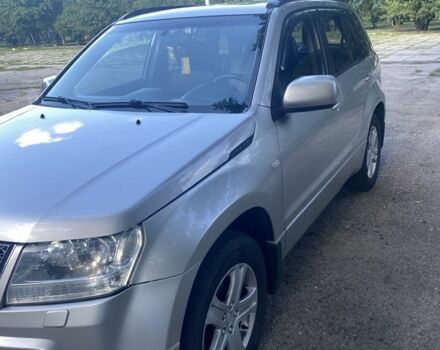 Серый Сузуки Гранд Витара, объемом двигателя 2 л и пробегом 90 тыс. км за 10000 $, фото 1 на Automoto.ua