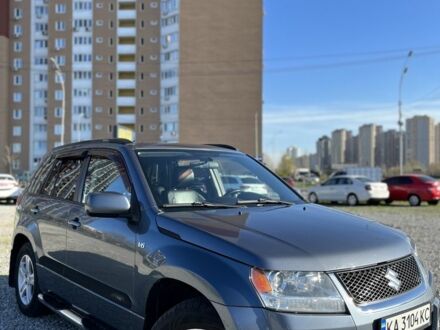 Сузуки Гранд Витара 2006 в Киеве на Automoto.ua Серый Сузуки Гранд Витара, объемом двигателя 2.7 л и пробегом 126 тыс. км за 7900 $, фото 1 на Automoto.ua