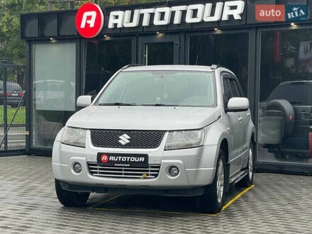 Сузуки Гранд Витара 2006 в Черновцах на Automoto.ua Серый Сузуки Гранд Витара, объемом двигателя 2 л и пробегом 163 тыс. км за 6900 $, фото 1 на Automoto.ua