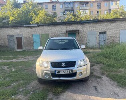 Сірий Сузукі Гранд Вітара, об'ємом двигуна 0 л та пробігом 200 тис. км за 2800 $, фото 1 на Automoto.ua