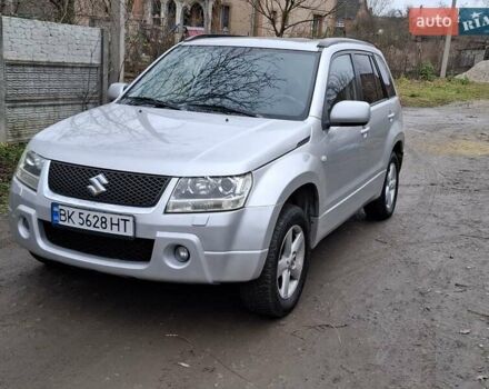 Серый Сузуки Гранд Витара, объемом двигателя 1.87 л и пробегом 248 тыс. км за 6950 $, фото 1 на Automoto.ua