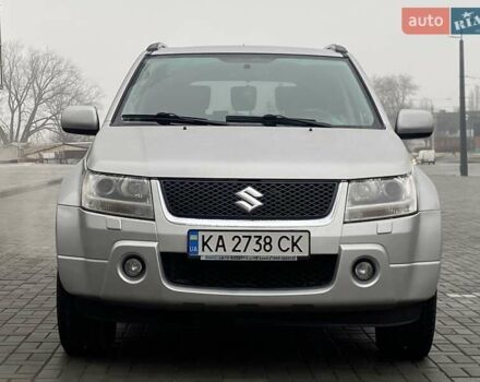Серый Сузуки Гранд Витара, объемом двигателя 2 л и пробегом 151 тыс. км за 7999 $, фото 1 на Automoto.ua