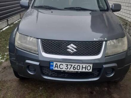 Серый Сузуки Гранд Витара, объемом двигателя 1.87 л и пробегом 250 тыс. км за 8300 $, фото 1 на Automoto.ua