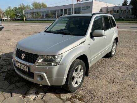 Сузуки Гранд Витара 2007 в Чернигове на Automoto.ua Серый Сузуки Гранд Витара, объемом двигателя 1.9 л и пробегом 255 тыс. км за 4200 $, фото 1 на Automoto.ua