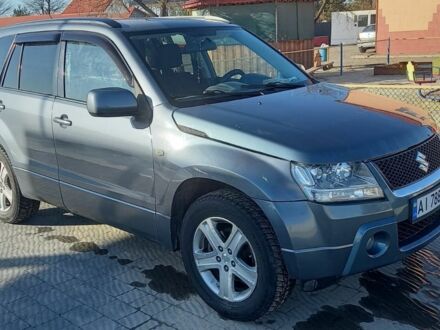 Сузуки Гранд Витара 2007 в Львове на Automoto.ua Серый Сузуки Гранд Витара, объемом двигателя 2 л и пробегом 290 тыс. км за 7200 $, фото 1 на Automoto.ua