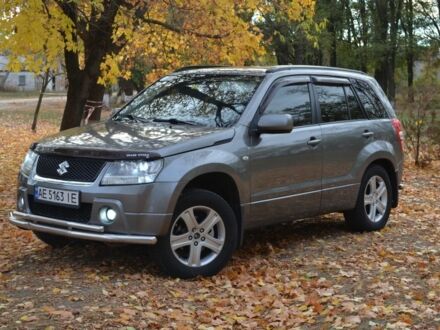 Сірий Сузукі Гранд Вітара, об'ємом двигуна 2.7 л та пробігом 173 тис. км за 8100 $, фото 1 на Automoto.ua