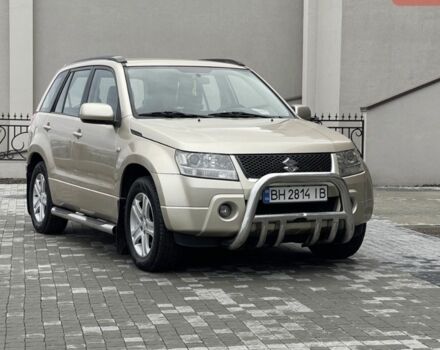 Сузуки Гранд Витара 2007 в Одессе на Automoto.ua Серый Сузуки Гранд Витара, объемом двигателя 2 л и пробегом 170 тыс. км за 7300 $, фото 1 на Automoto.ua