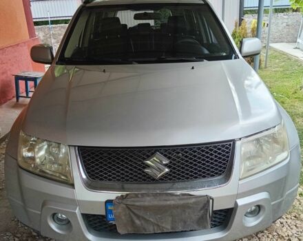 Серый Сузуки Гранд Витара, объемом двигателя 2 л и пробегом 250 тыс. км за 5900 $, фото 1 на Automoto.ua