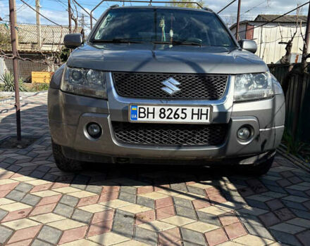 Сірий Сузукі Гранд Вітара, об'ємом двигуна 2 л та пробігом 126 тис. км за 6400 $, фото 1 на Automoto.ua