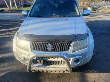 Серый Сузуки Гранд Витара, объемом двигателя 1.6 л и пробегом 136 тыс. км за 8000 $, фото 1 на Automoto.ua