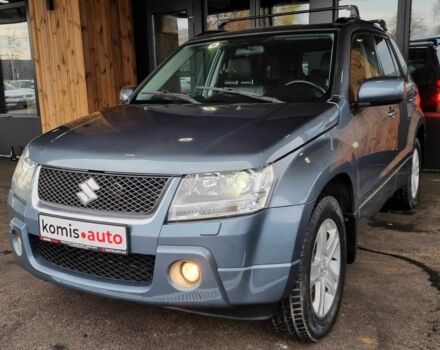 Серый Сузуки Гранд Витара, объемом двигателя 2 л и пробегом 210 тыс. км за 6999 $, фото 1 на Automoto.ua