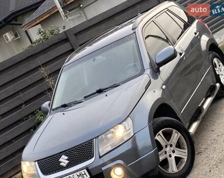Серый Сузуки Гранд Витара, объемом двигателя 2 л и пробегом 197 тыс. км за 6600 $, фото 1 на Automoto.ua