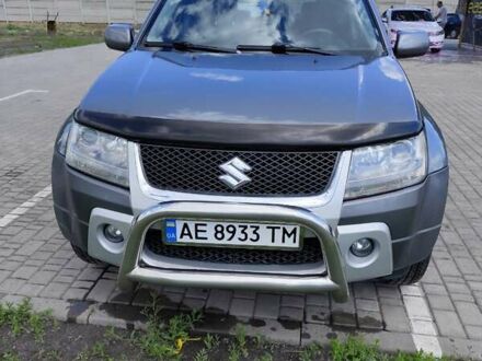 Сузуки Гранд Витара 2007 в Днепре (Днепропетровске) на Automoto.ua Серый Сузуки Гранд Витара, объемом двигателя 2 л и пробегом 240 тыс. км за 7200 $, фото 1 на Automoto.ua