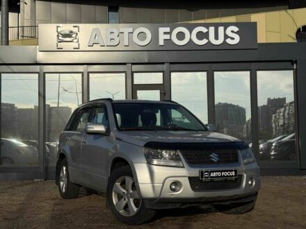 Сірий Сузукі Гранд Вітара, об'ємом двигуна 0 л та пробігом 121 тис. км за 7990 $, фото 1 на Automoto.ua