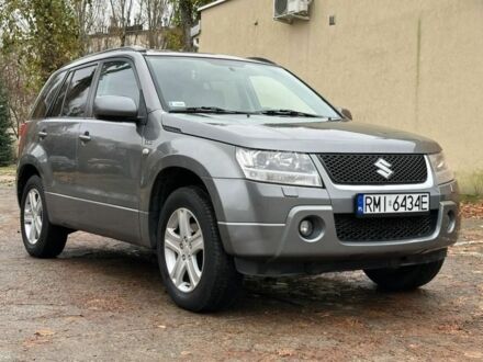 Серый Сузуки Гранд Витара, объемом двигателя 2.2 л и пробегом 230 тыс. км за 3600 $, фото 1 на Automoto.ua