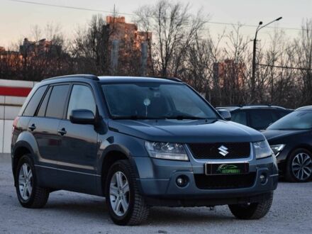 Сірий Сузукі Гранд Вітара, об'ємом двигуна 2 л та пробігом 193 тис. км за 8450 $, фото 1 на Automoto.ua