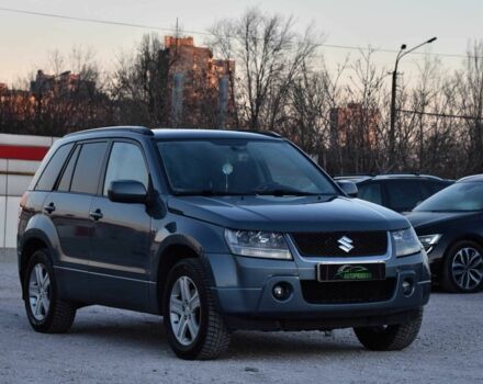 Серый Сузуки Гранд Витара, объемом двигателя 2 л и пробегом 193 тыс. км за 8450 $, фото 1 на Automoto.ua