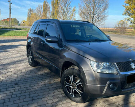 Сірий Сузукі Гранд Вітара, об'ємом двигуна 2.4 л та пробігом 283 тис. км за 6777 $, фото 1 на Automoto.ua