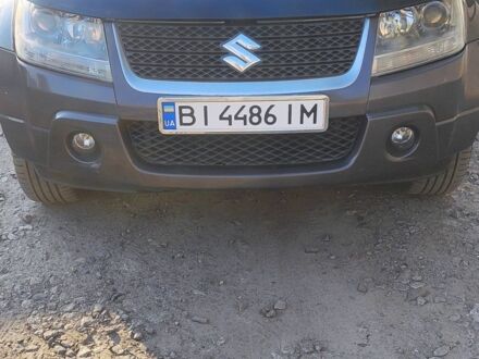 Сузукі Гранд Вітара 2008 у Полтаві на Automoto.ua Сірий Сузукі Гранд Вітара, об'ємом двигуна 2.4 л та пробігом 231 тис. км за 8500 $, фото 1 на Automoto.ua