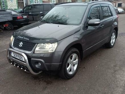 Сірий Сузукі Гранд Вітара, об'ємом двигуна 2.39 л та пробігом 230 тис. км за 9100 $, фото 1 на Automoto.ua