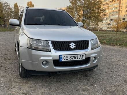 Серый Сузуки Гранд Витара, объемом двигателя 2 л и пробегом 172 тыс. км за 6750 $, фото 1 на Automoto.ua