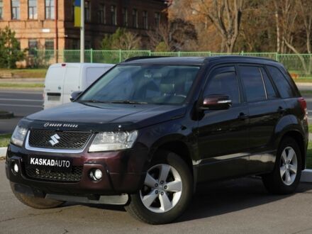 Серый Сузуки Гранд Витара, объемом двигателя 2.4 л и пробегом 225 тыс. км за 9500 $, фото 1 на Automoto.ua