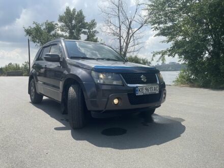 Сузуки Гранд Витара 2008 в Днепре (Днепропетровске) на Automoto.ua Серый Сузуки Гранд Витара, объемом двигателя 2 л и пробегом 140 тыс. км за 7700 $, фото 1 на Automoto.ua